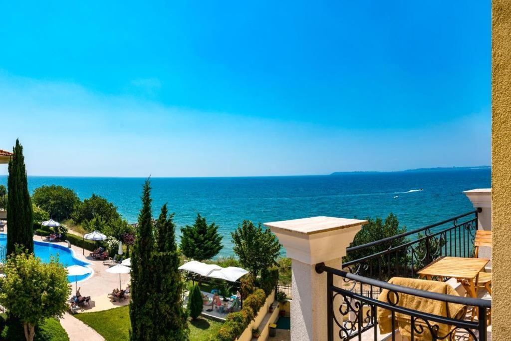 Horizon 10 'В' Apartment Sveti Vlas Esterno foto