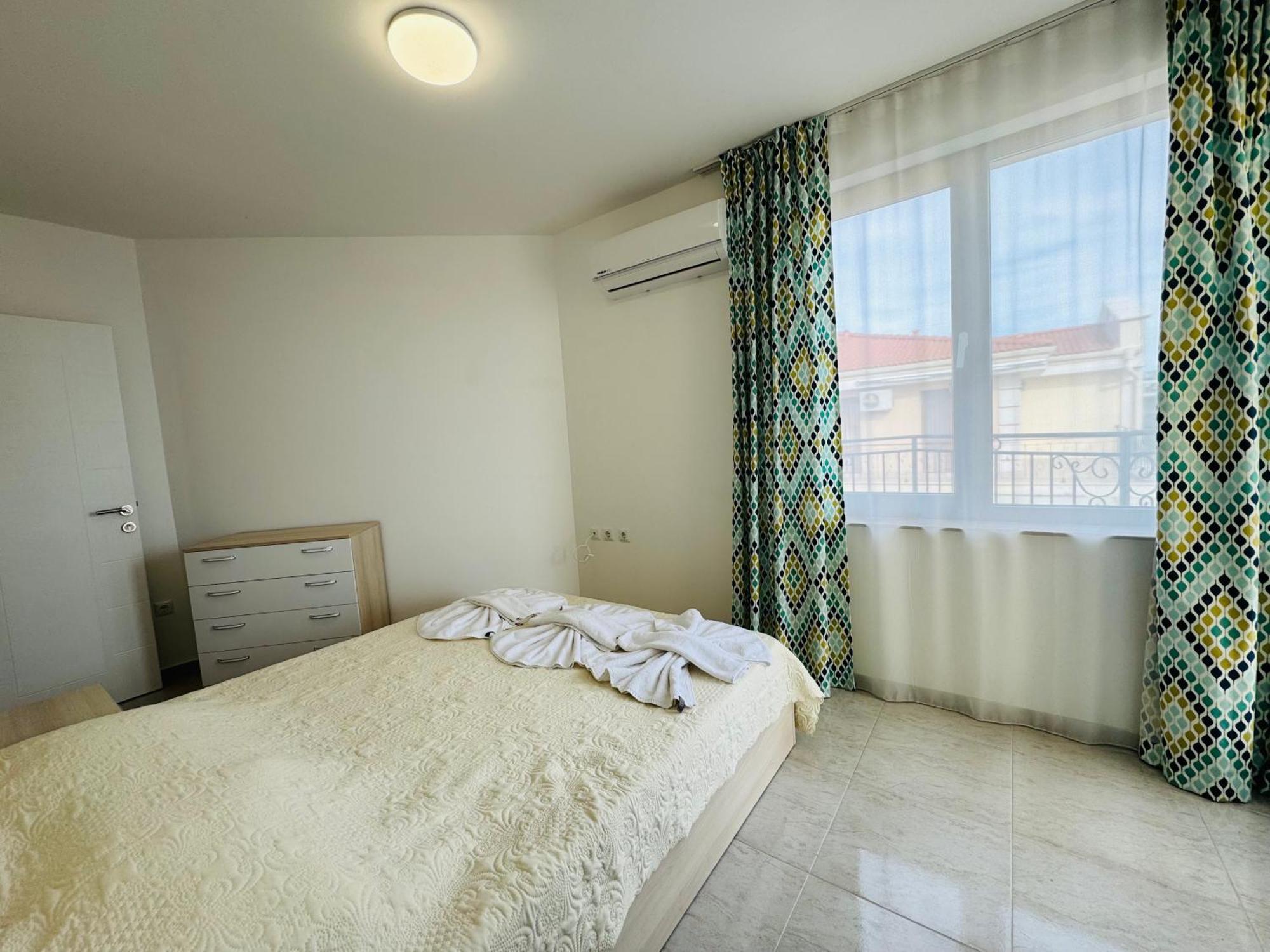 Horizon 10 'В' Apartment Sveti Vlas Esterno foto