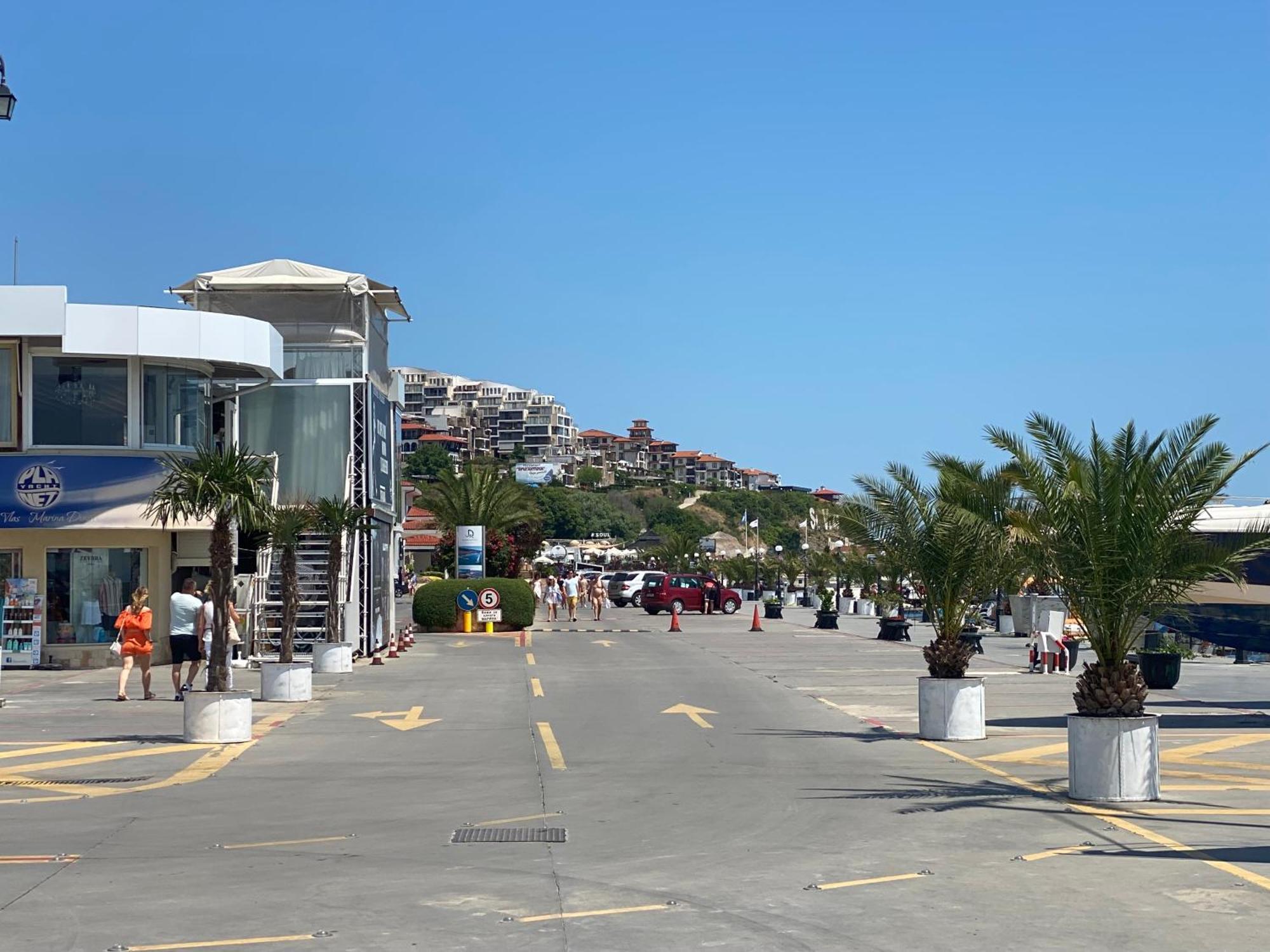 Horizon 10 'В' Apartment Sveti Vlas Esterno foto